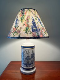 Attractive Table Lamp With A Florally Decorated Shade