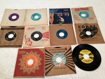 Lot Of 11 Vintage 45s In Good Condition