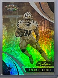 2018 Panini Certified Ezekiel Elliott Gold Team Insert Card #GT-EZE