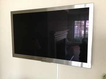Samsung Smart TV Screen Size 46 - Model #UN46C9000ZF (LR)