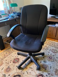Black Swivel Top Rolling Office Chair