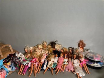 A Very Large Collection Of Barbies, Accessories & Clothes