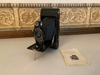 Kodak Nos. 2A Folding Cartridge Hawk-Eye Camera Model B