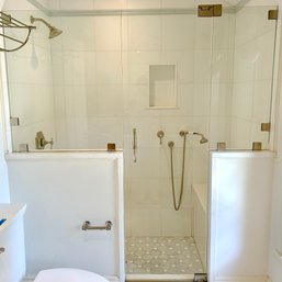 A Frameless Glass Shower Enclosure - Bath 2A