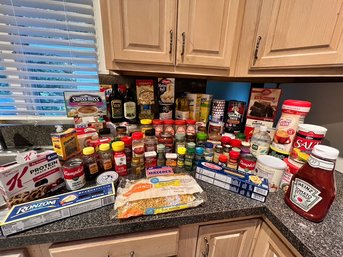 Contents Of Pantry And Cabinets, Mostly NIB, Some Open, Spices, Pasta, GREAT Lot