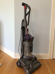 Dyson DC28 Airmuscle Vacuum