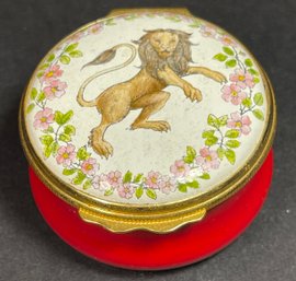 Fine Battersea Enamel Parch Box Having Leo Lion In Red