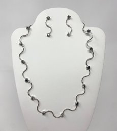 Wavy Necklace And Earring Set