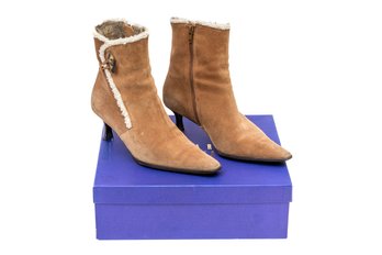 Stuart Weitzman Size 6 Ginger Sport Suede