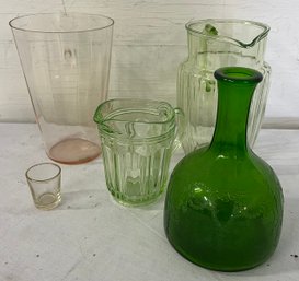 Five 1930s Glass Items