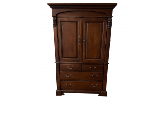 Thomasville Mahogany  Clothing /storage Armoire