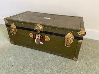 Vintage Green Steamer Trunk 31x17x13 Storage Footlocker