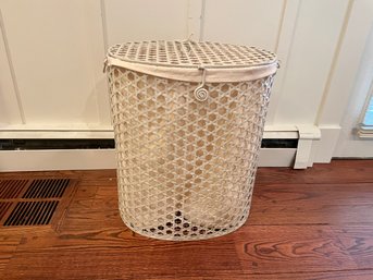 Metal Basket Weave Style Oval Covered Hamper