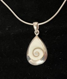 Vintage Sterling Silver Necklace - Teardrop Swirl - Seashell Inlay - 925 Chain & Pendant - 16 Inches Long