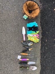 Gardening Tool Lot