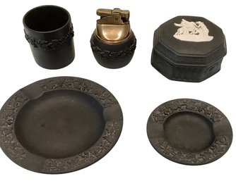 5-piece Classic Black Wedgewood Cigarette Set