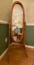 Standing Oval Mirror With Wooden Stand