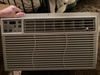 Window Air Conditioner