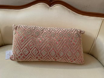 New Pink Velvet Pillow With Small Purls