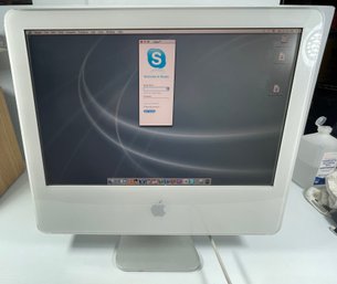 20'' Mac Apple Model A 10 76