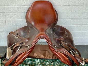 A. Pariani All - Purpose English Leather Saddle With Flannel Lined Cover