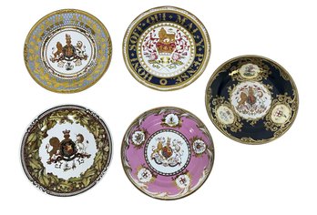 Commemorative Tin Plates From The Royal Collection