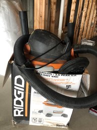 Rigid Wet Dry Vac, 9 Gallon