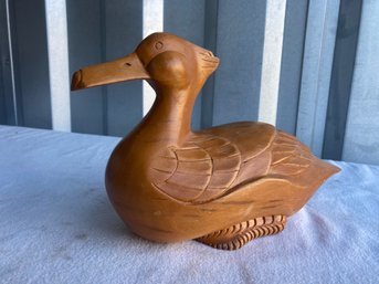 Wooden Duck, Unusual Palmate Feet Design Carving