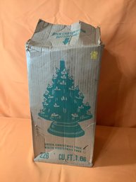 Vintage White Ceramic Christmas Tree Lamp