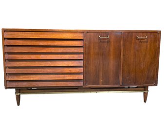 Merton Gershun ? For American Of Martinsville Mid Century Modern Credenza.