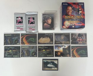 Lot Of Star Trek Collectors Cards