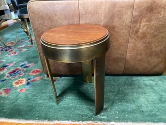 A Threshold Accent Table