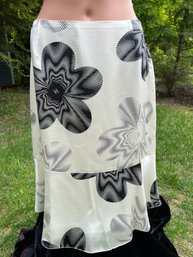 Chanel Cream/black Floral Silk Skirt Size 42