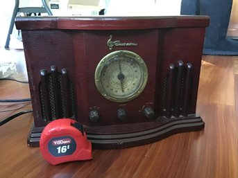 Emerson AM/FM Radio, CD Player And Turn Table