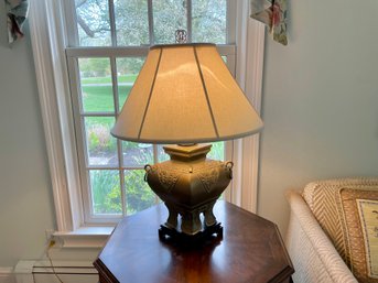 Asian Style Metal Table Lamp