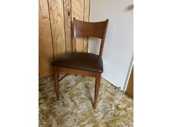 Contemporary Desighed Side Chair