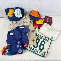 Lot Of Vintage Cub Scouts Boy Scout Items