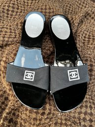 Chanel Black Lacquer Wood Slides/platforms Size 36