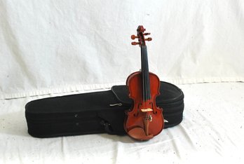 Cecilia 1/16th Violin With Case & Bow