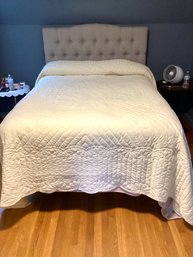 Hand Quilted Ecru Colored Bedspread 96 X 102 Full Size