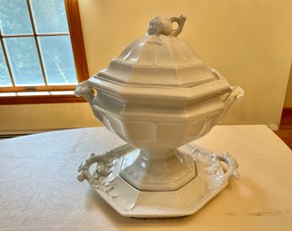 Large Red Cliff Ironstone Tureen