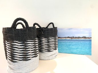 Pair Baskets / Beach Print