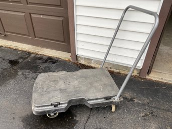 Rubbermaid Push Cart Good Roller Handy Helper