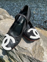 Chanel Black Shoe With Elastic Strap Size 37