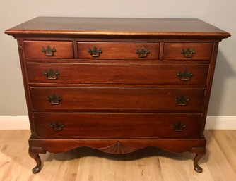 Stunning Chippendale Style Mahogany Lowboy Dresser