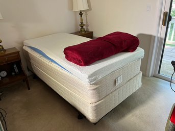 2 Twin Beds