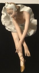 Vintage Wallendorf 1764 Stunning Porcelain Ballerina Figurine