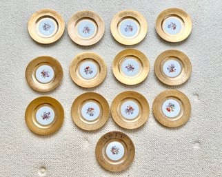 Set Of 13 Hutschenreuther Selb Bavaria Floral Gold Encrusted Plates