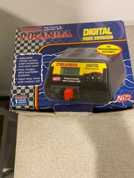 Piranha Digital Charger