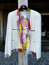 Chanel Jacket- Cream/off White With Floral  Lining Size 42